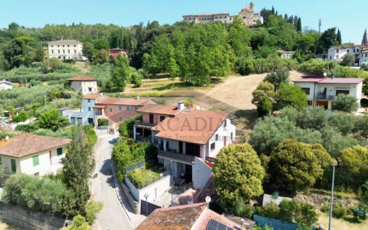 BIFAMILIARE in Vendita a FORCOLI